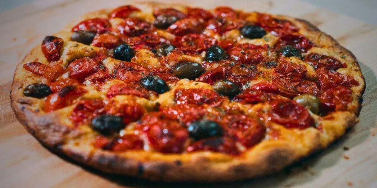 Apulijska focaccia barese i panzerotti