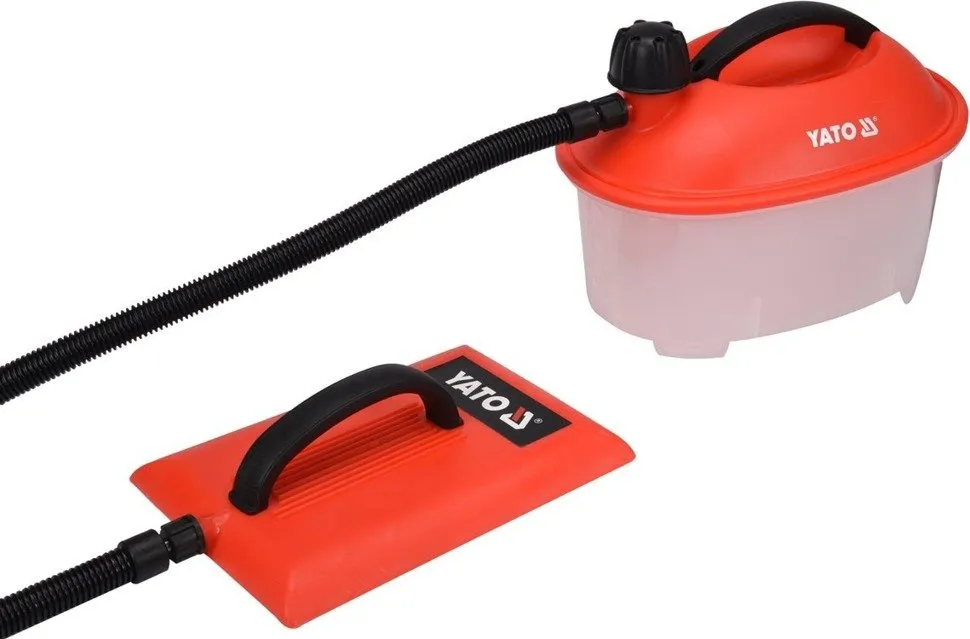 Parownica do usuwania tapet w akcji