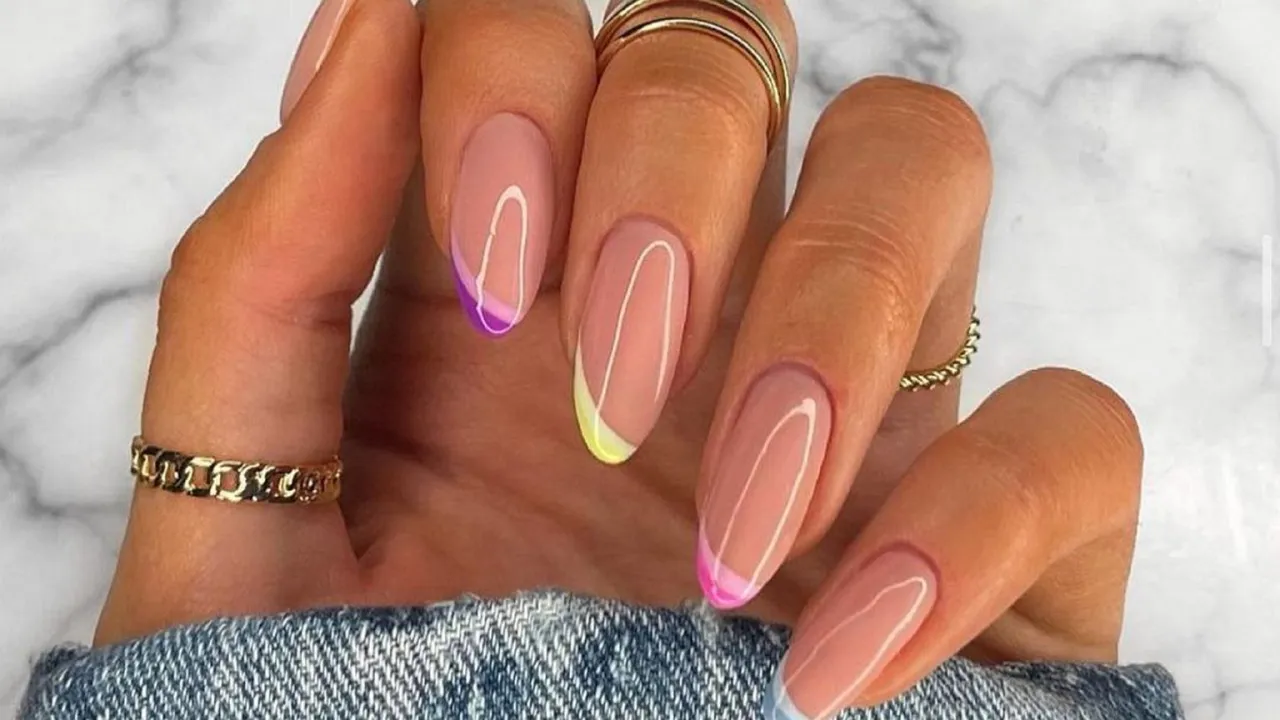 różne style manicure francuskiego inspiracje