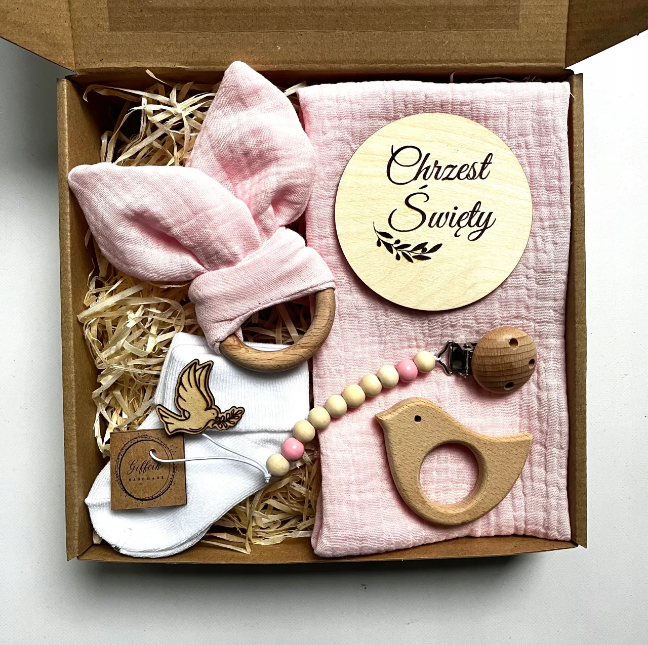 pamiątkowe prezenty na chrzciny dla dziecka