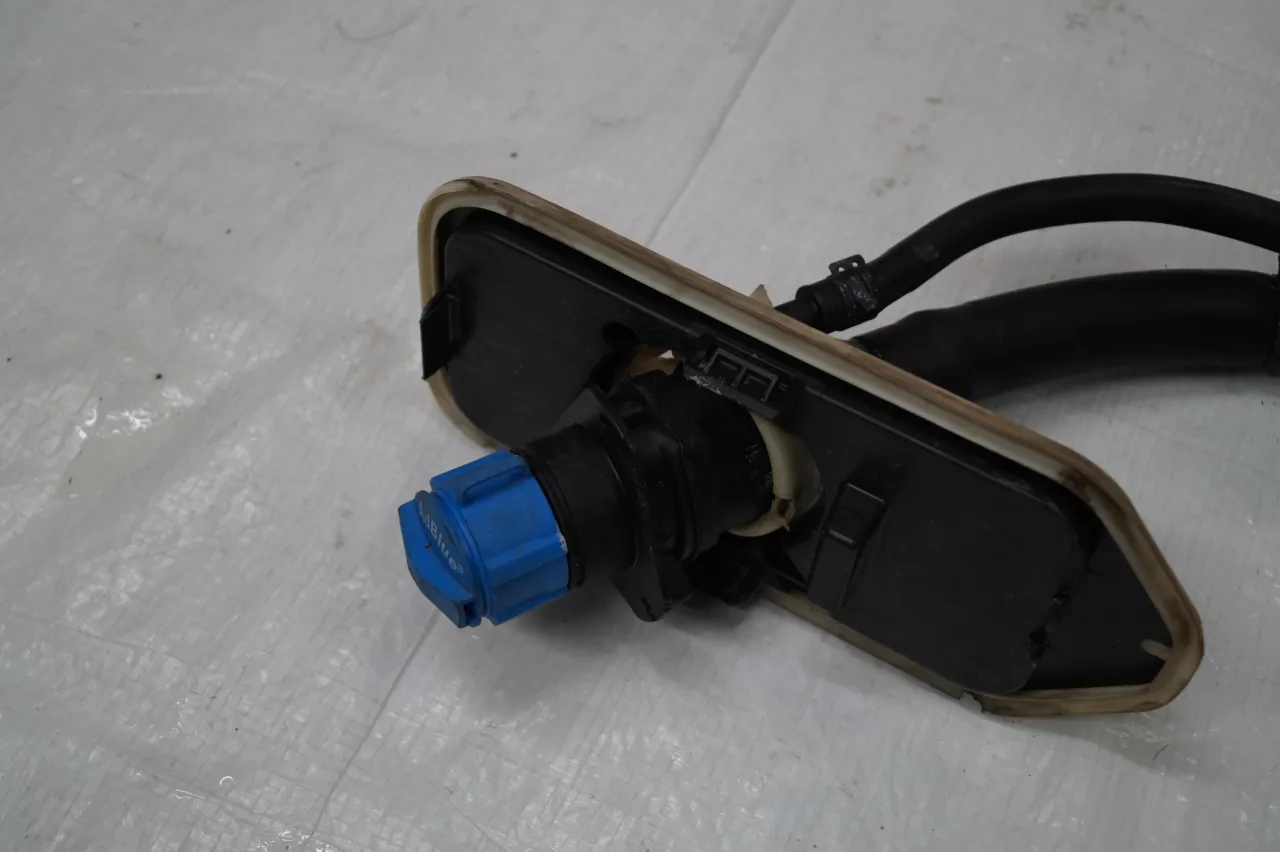 Wlew AdBlue Opel Vivaro