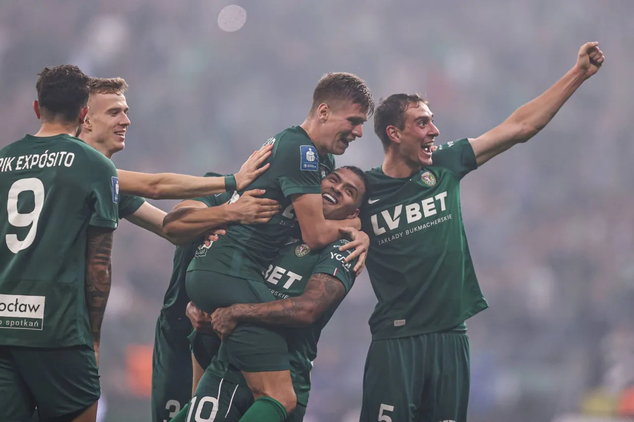 Gdzie oglądać Ekstraklasę online