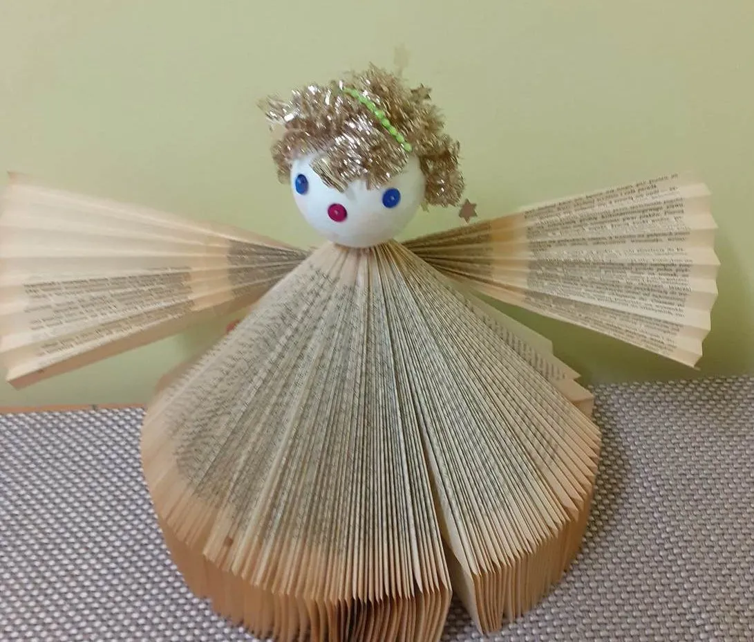 ozdobiony anioł z książki inspiracje