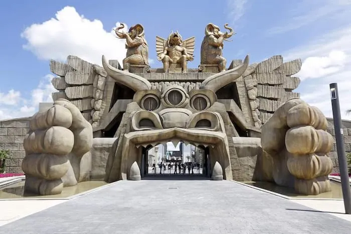 Ingresso Cinecittà World o famiglia felice al parco