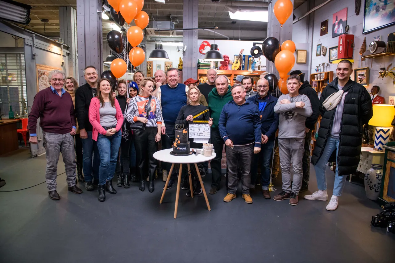 Lombard Życie pod zastaw logo serial