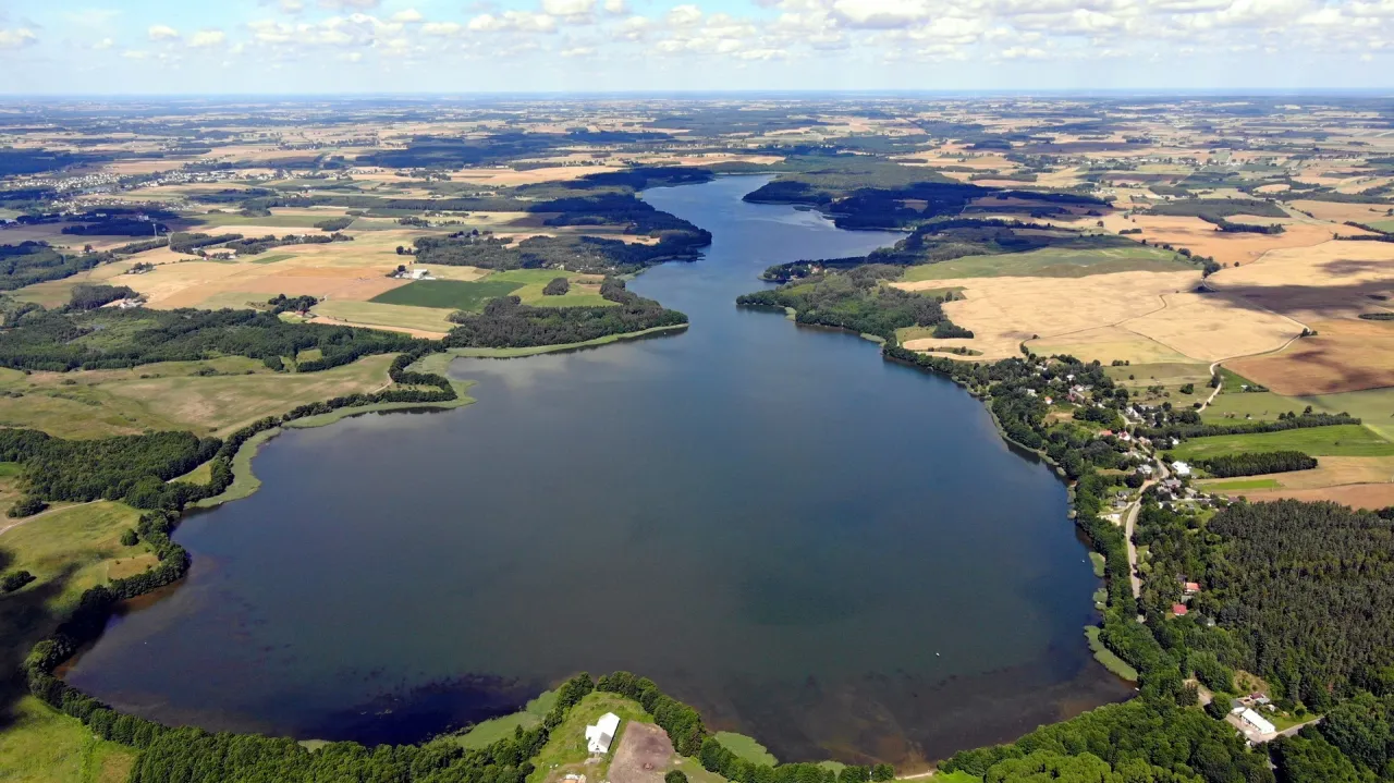 Jezioro Rumian krajobraz