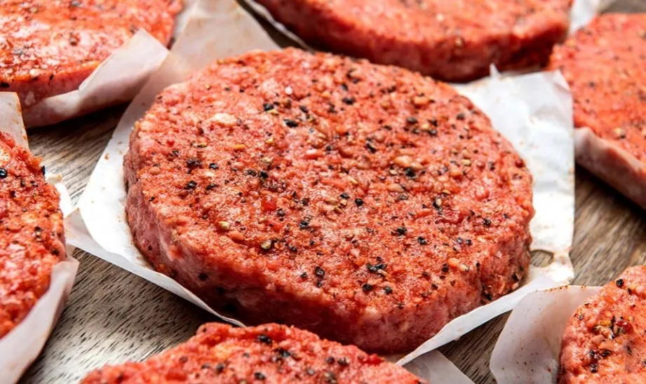 świeżo mielona wołowina na burgery