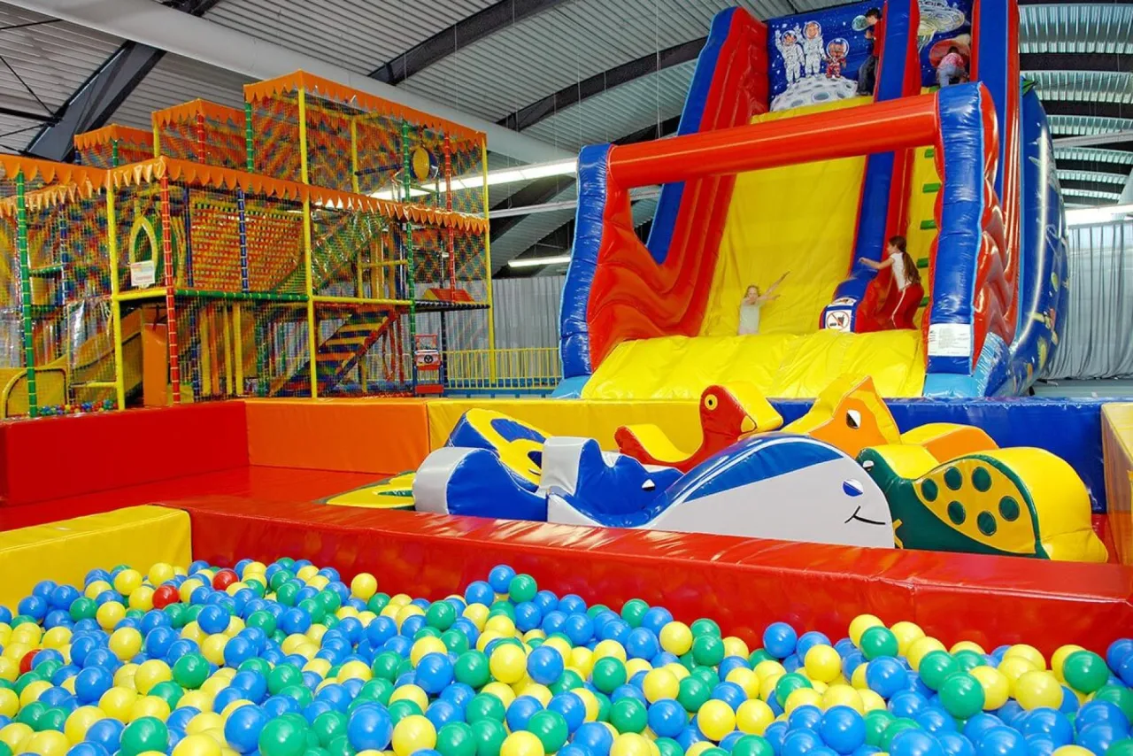 YOKI AHORN Kinderwelt Spielbereich Hotel