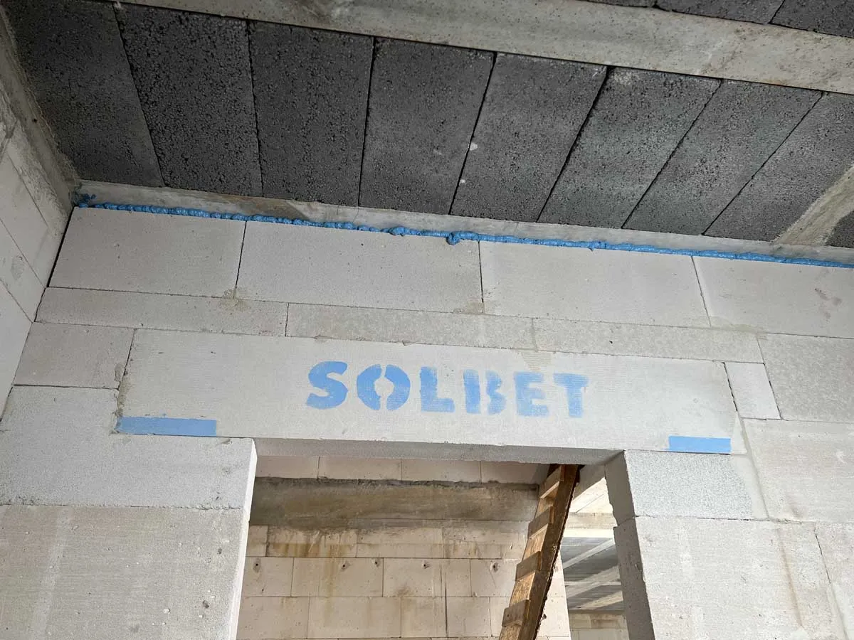 Tabela rozstawu dylatacji w ścianach i żelbecie