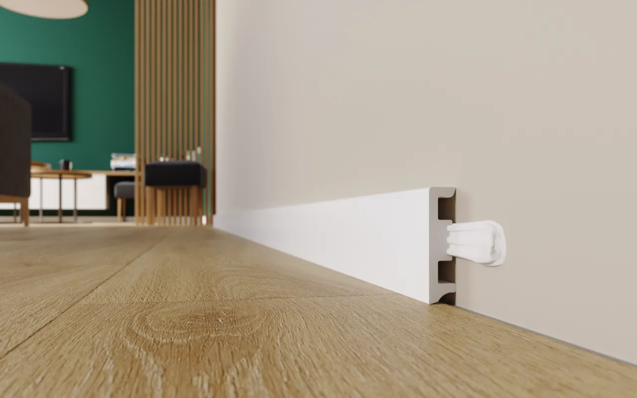 Montaż listew przypodłogowych do paneli winylowych