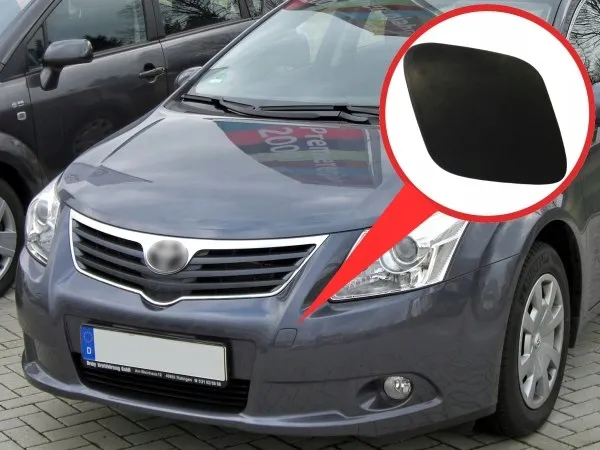 Toyota Avensis zaślepka zderzak prz&oacute;d holowanie