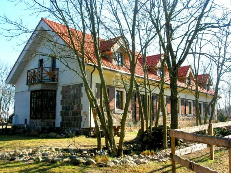 Zdjęcie Dworek wśród jesionów - idealne miejsce na relaks w naturze