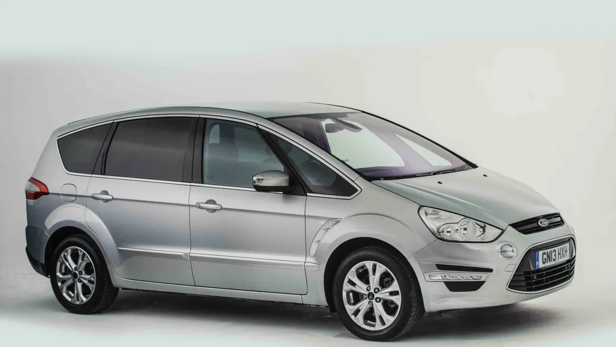 Ford S-MAX Mk1 vs Mk2 comparison fuel tank