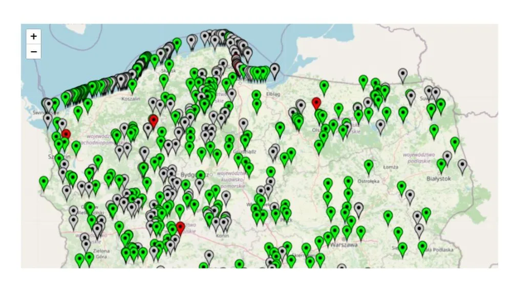 Zrzut ekranu z Serwisu Kąpieliskowego GIS na mapie Polski