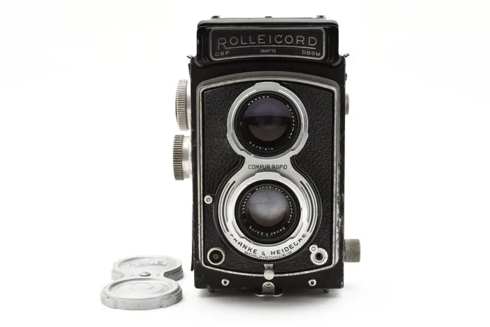 lustrzanka dwuobiektywowa przykłady