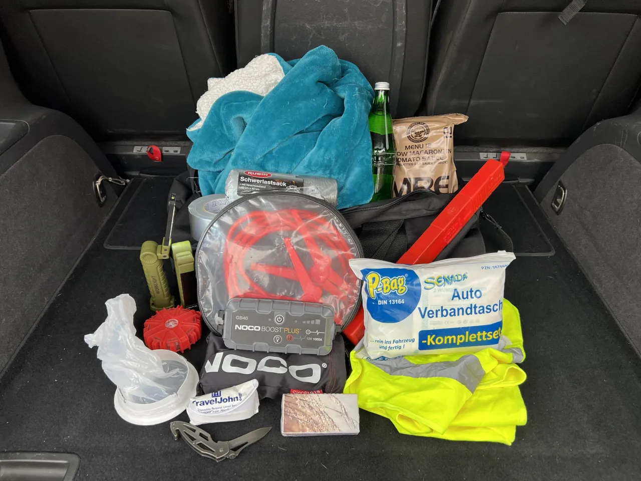 Zdjęcie Gepäck richtig unterbringen, um Kraftstoff zu sparen und Kosten zu senken