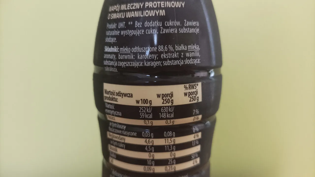 nap&oacute;j proteinowy go active skład tabela