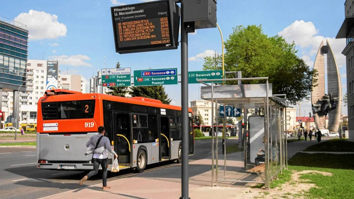 Przystanek MPK Rzesz&oacute;w