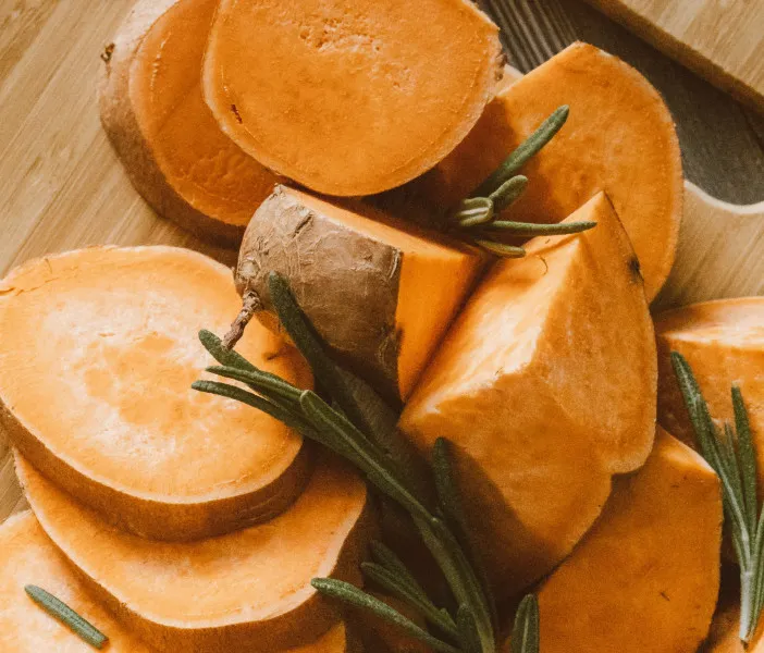 pies je bataty porcja