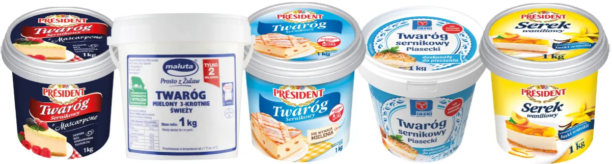 różne sery twarogowe w wiaderkach do sernika porównanie