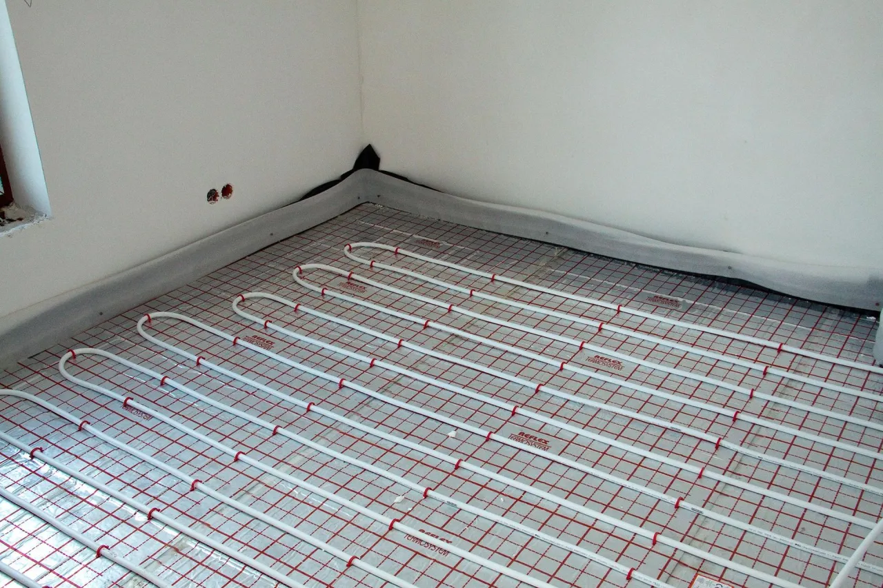 Korzyści z izolacji podłogi styropianem