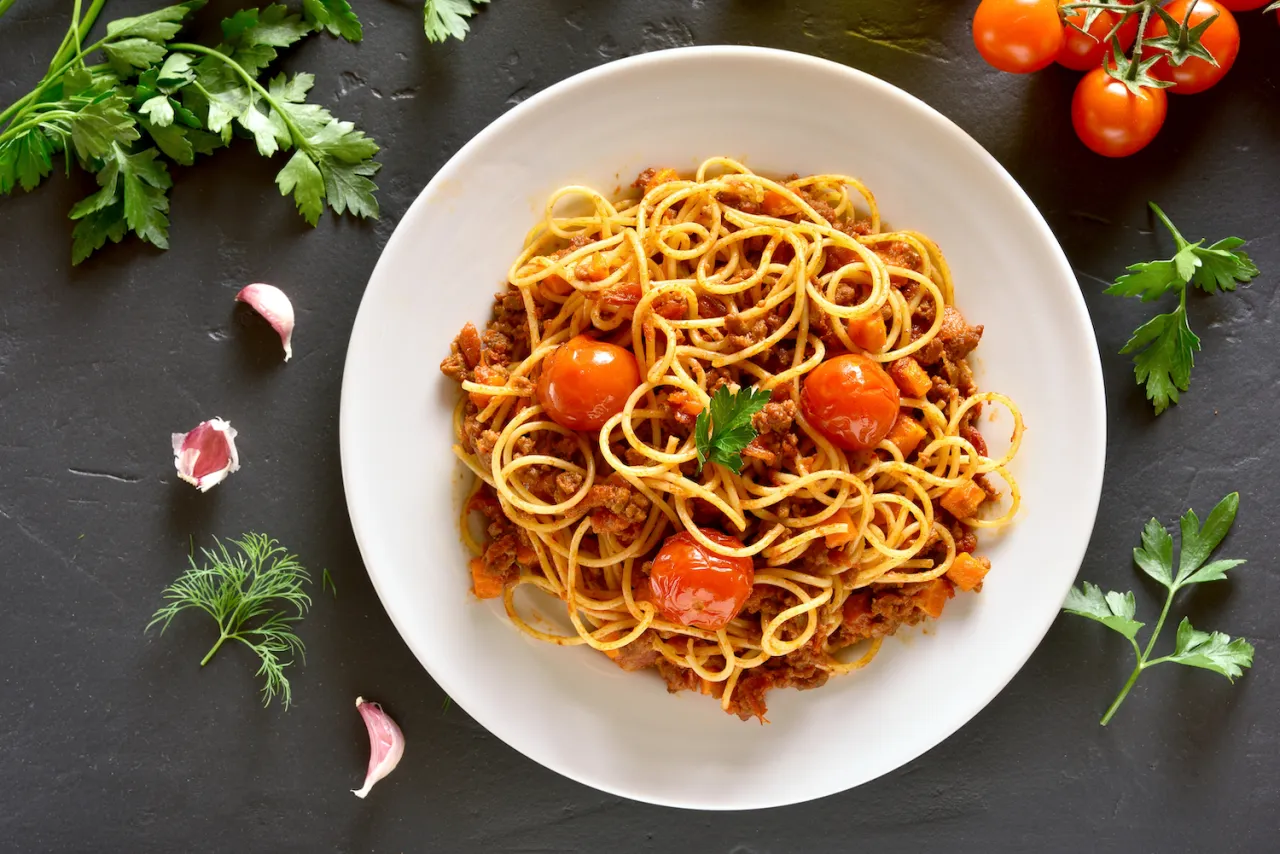 różne rodzaje makaronu spaghetti