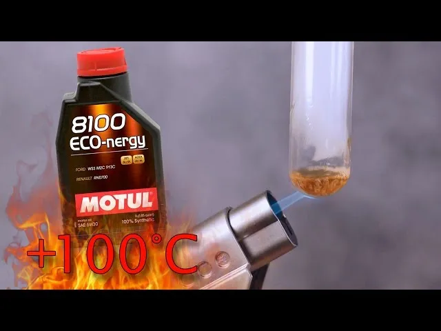 różne butelki oleju motul 5w30, serie 8100 x-clean eco-nergy specific