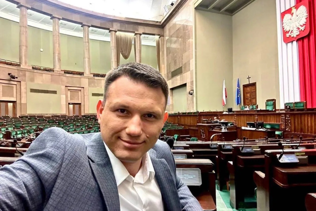 Zdjęcie Czy Mentzen ma dzieci? Oto zaskakujące szczegóły o jego rodzinie
