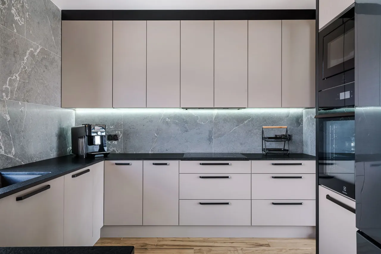 modne kuchnie 2024 inspiracje