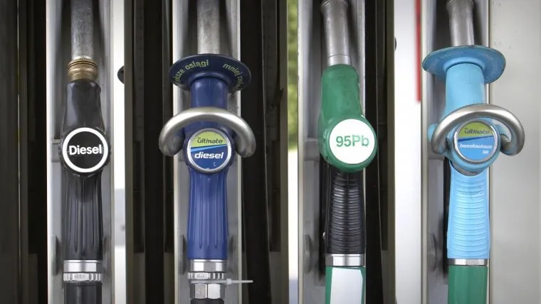 uszkodzony silnik diesel po zatankowaniu benzyny