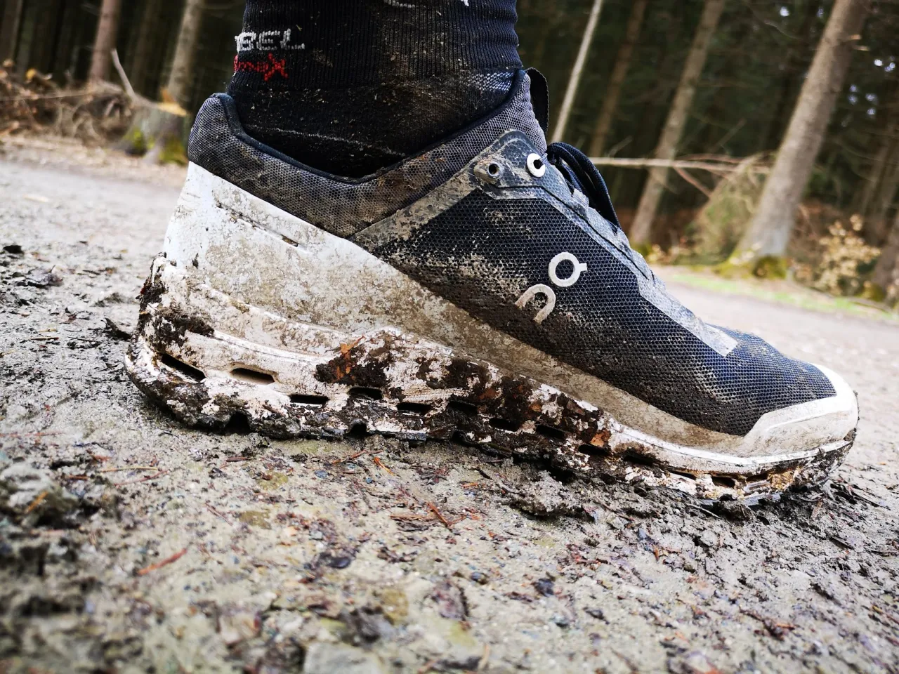 On Cloud 5 Sohlenprofil Steine