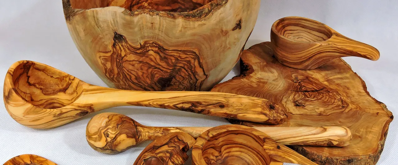 kretenskie rekodzielo ceramika drewno oliwne