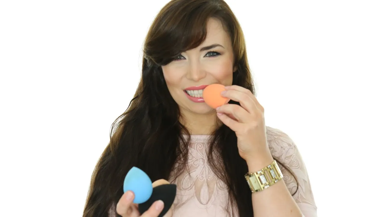 Zdjęcie Czym zastąpić gąbkę do makijażu? Poznaj najlepsze alternatywy i techniki