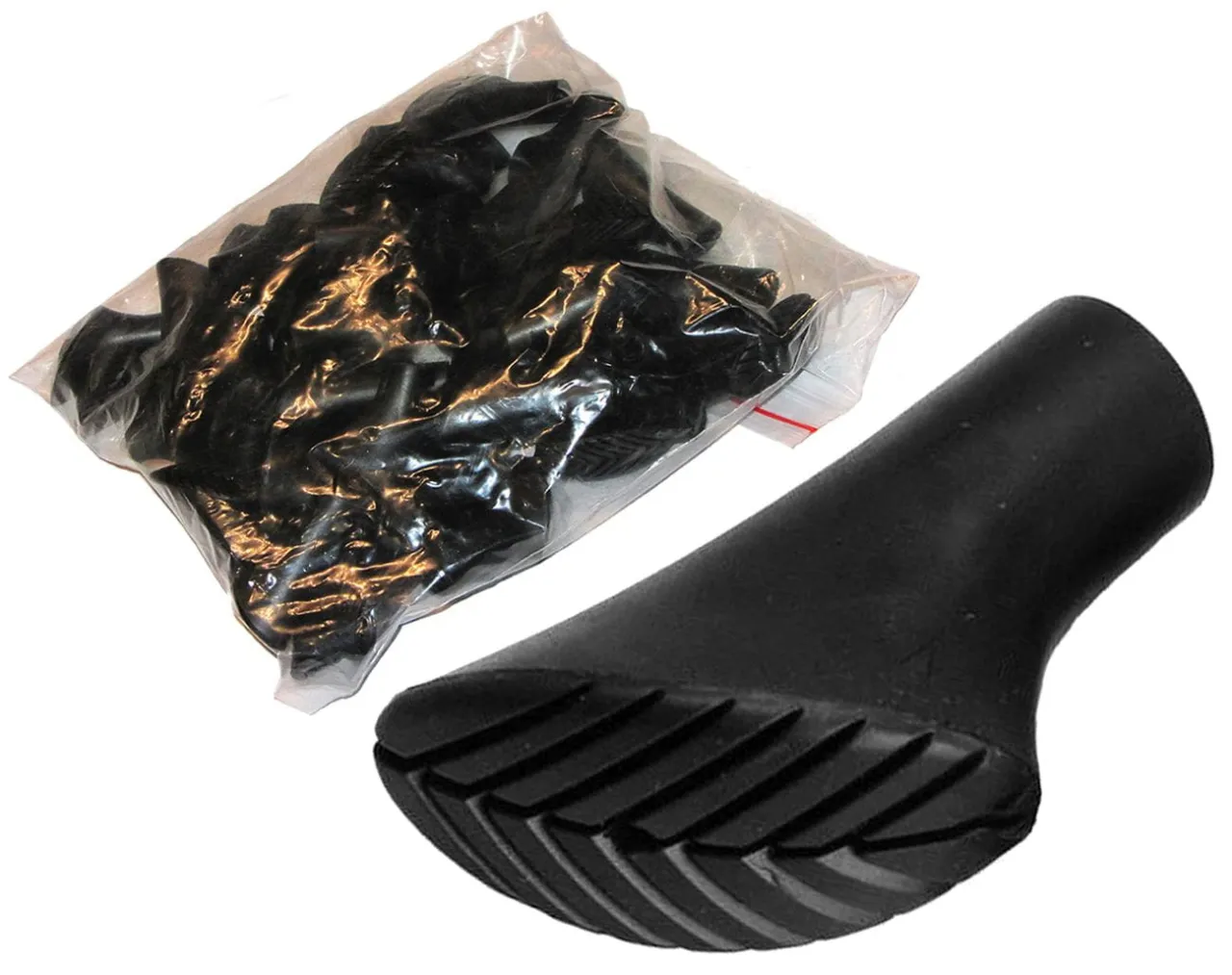 r&oacute;żne rodzaje końc&oacute;wek do kijk&oacute;w trekkingowych (groty, talerzyki, buciki)