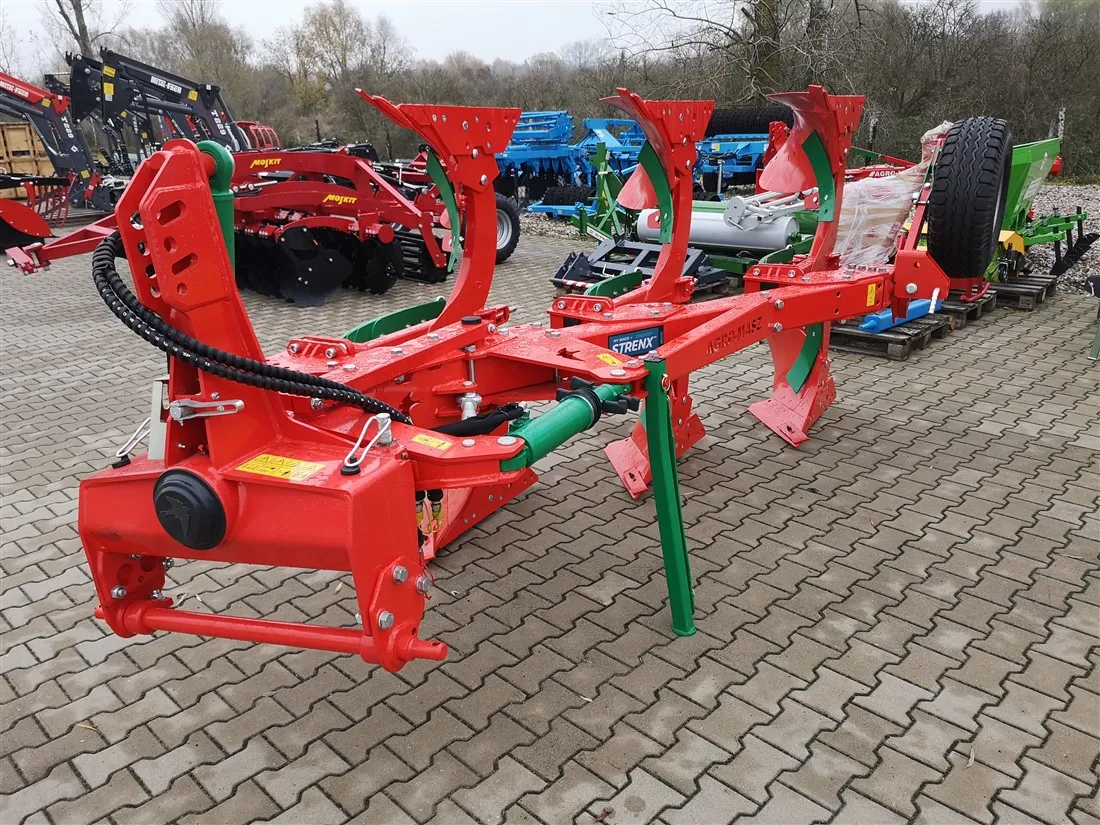 pługi obrotowe różnych producentów