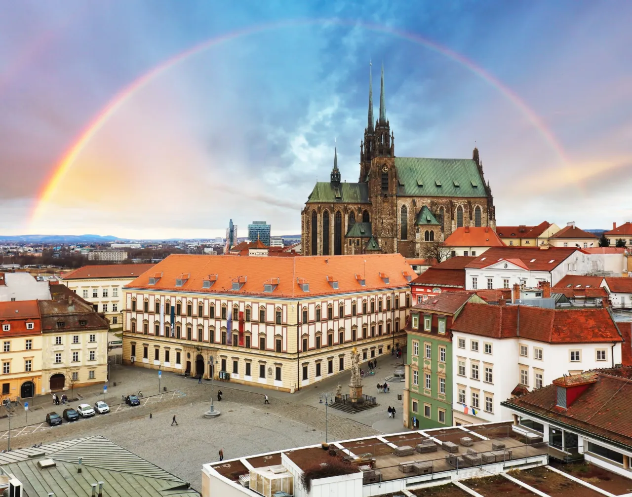 Zdjęcie Brno: przewodnik po atrakcjach, idealne na weekendowy wypad