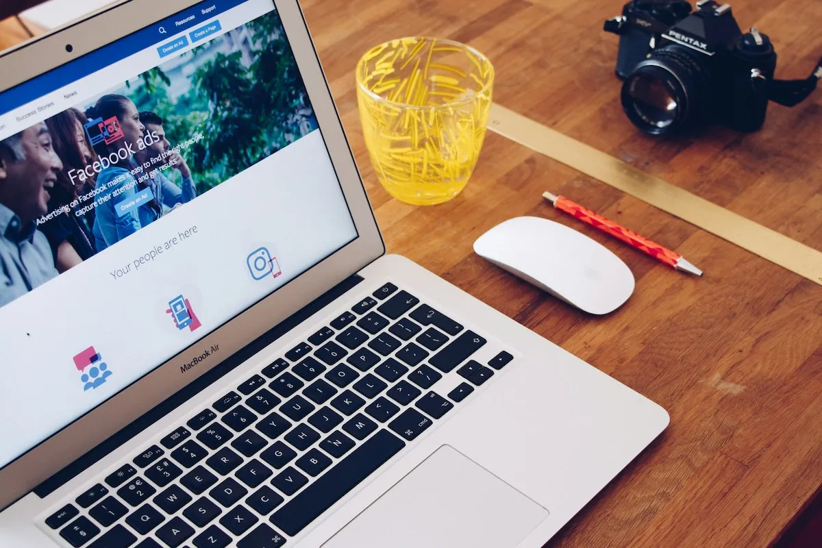Zdjęcie Jak zrobić post sponsorowany na Facebooku i zwiększyć zasięg bez stresu