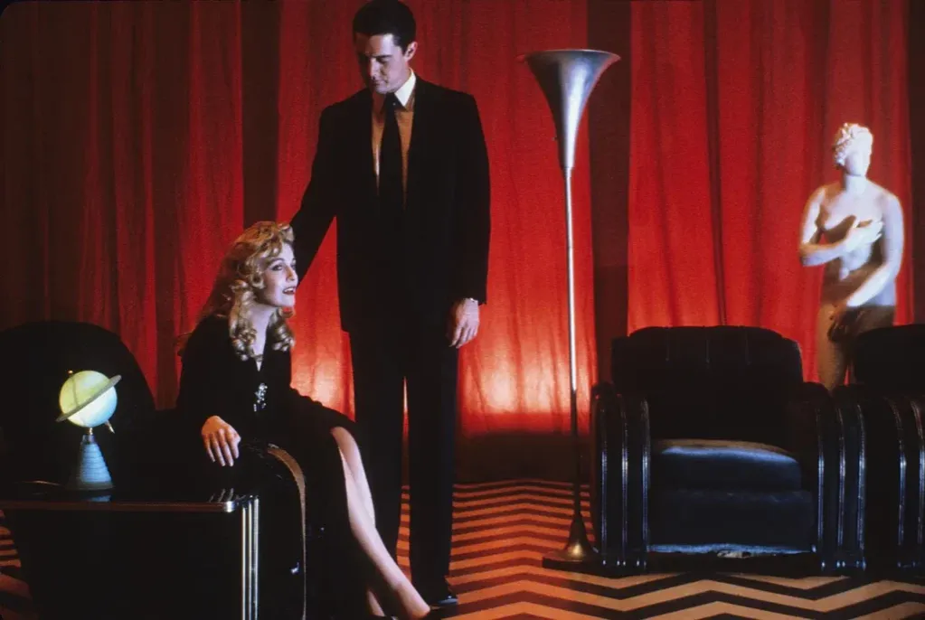 Zdjęcie Miasteczko Twin Peaks - poznaj mroczne tajemnice kultowego serialu Lyncha