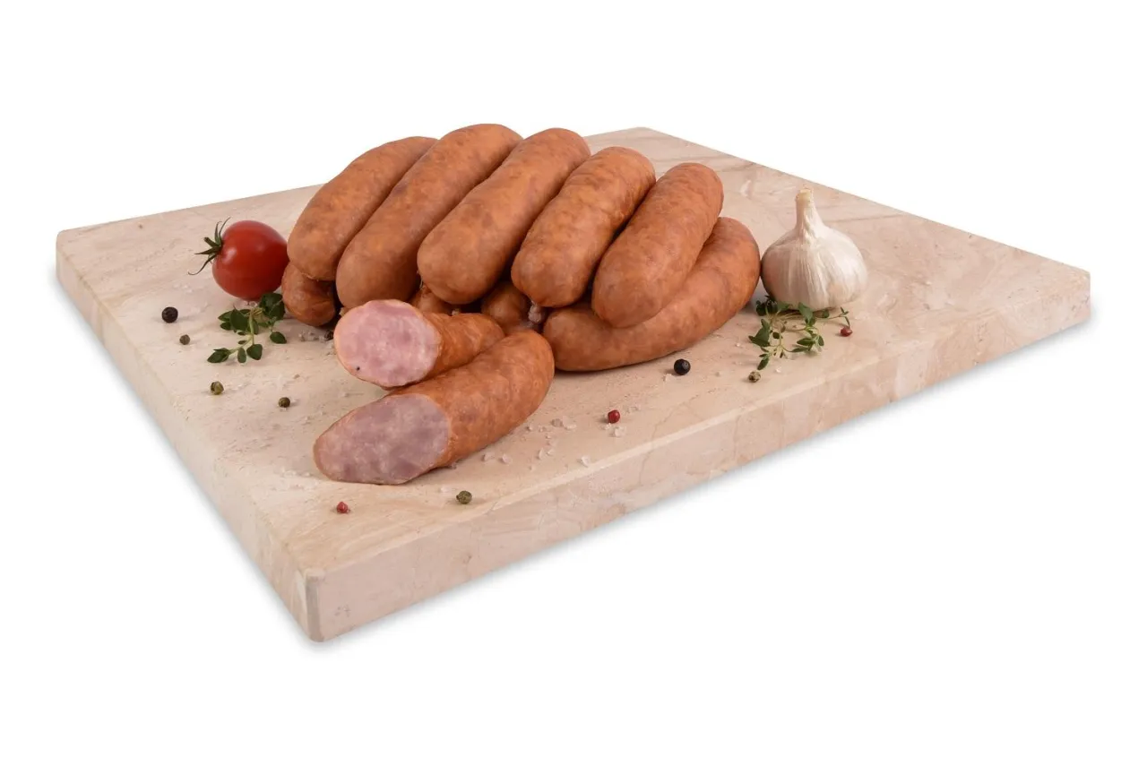 Zdjęcie Ile kalorii ma kiełbasa śląska? Sprawdź, co musisz wiedzieć!