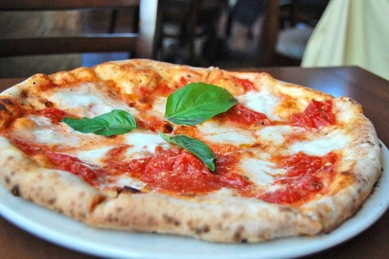Zdjęcie Réussir votre Pizza Margherita : Le Guide Authentique Maison