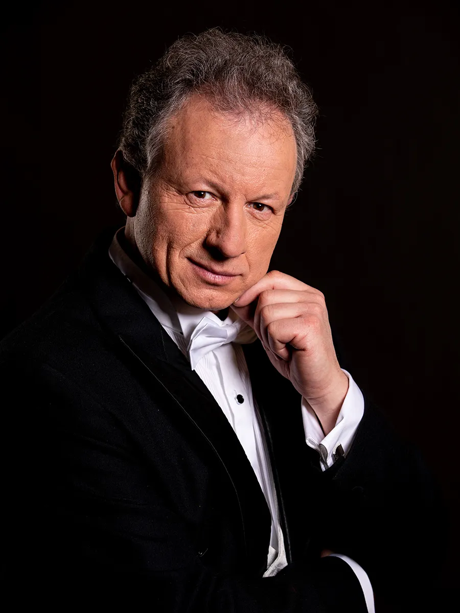 Zdjęcie Marek Szymański tenor – fascynująca biografia i niezapomniane występy