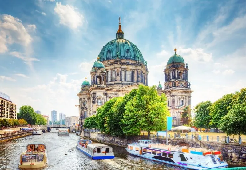 Zdjęcie Co zjeść w Berlinie? Najlepsze potrawy i lokalne specjały, które musisz spróbować