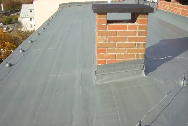 Zdjęcie Czym uszczelnić komin, aby uniknąć kosztownych napraw?