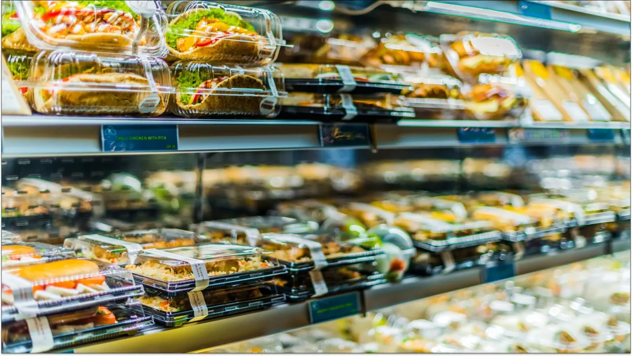 Zdjęcie Czy w bagażu podręcznym można mieć kanapki? Zasady i ograniczenia