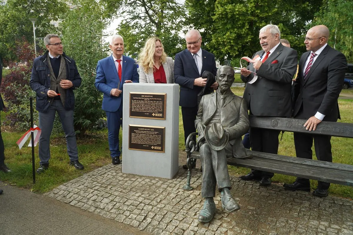 Zdjęcie Kto jest patronem elektryków i dlaczego jego historia jest ważna?