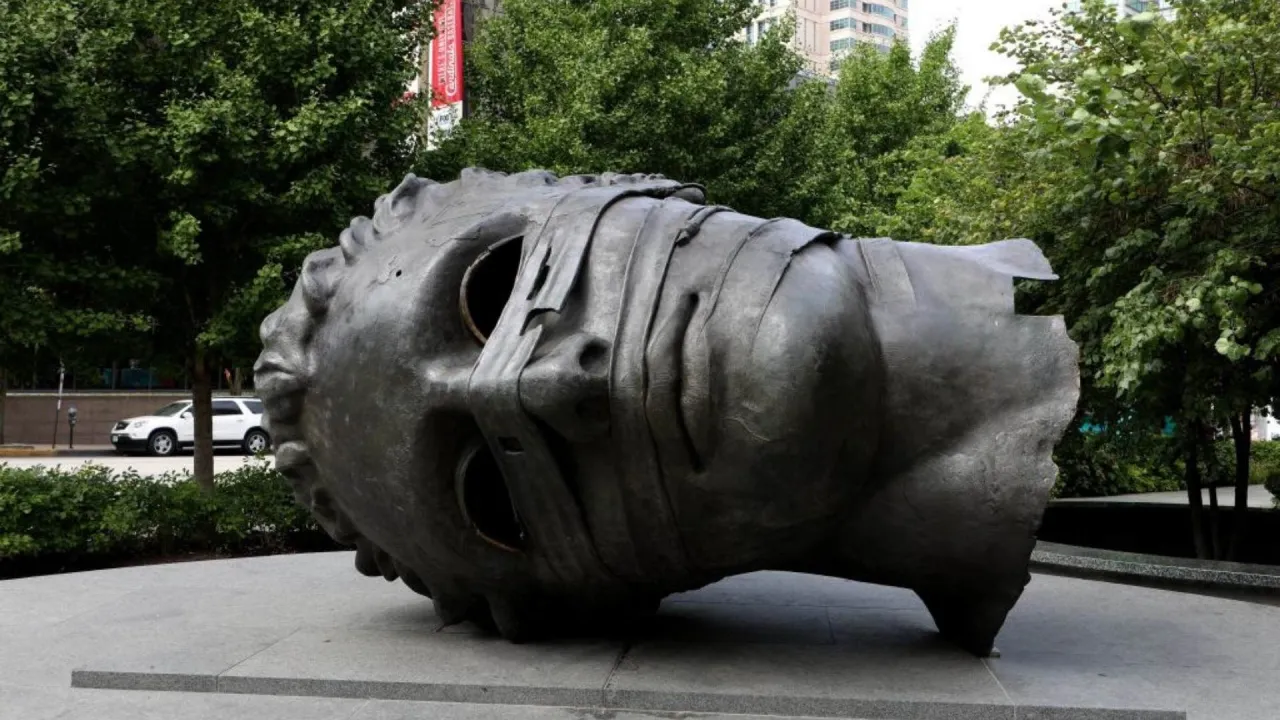 Rzeźby Igora Mitoraja styl