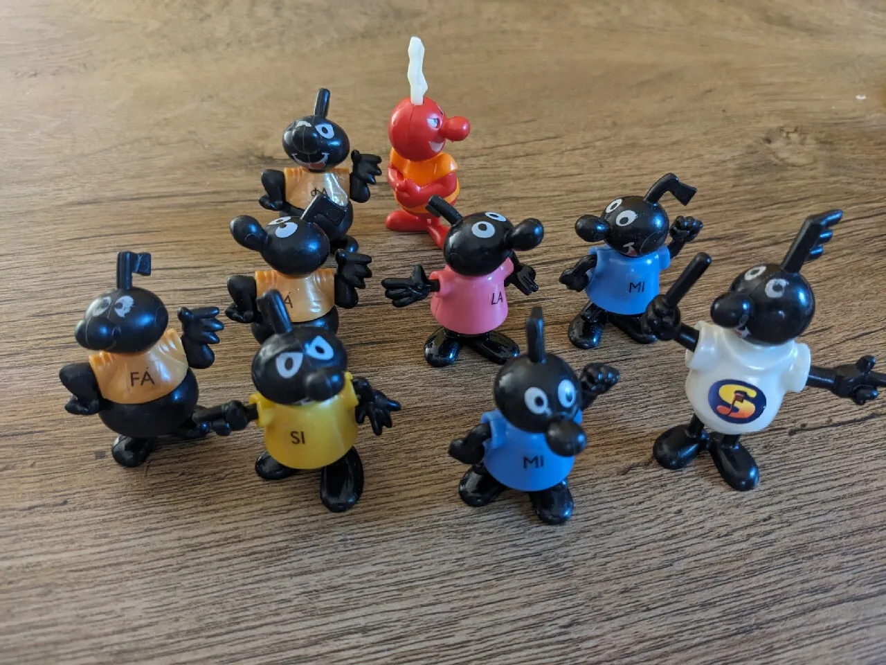 kinder niespodzianka waga jubilerska