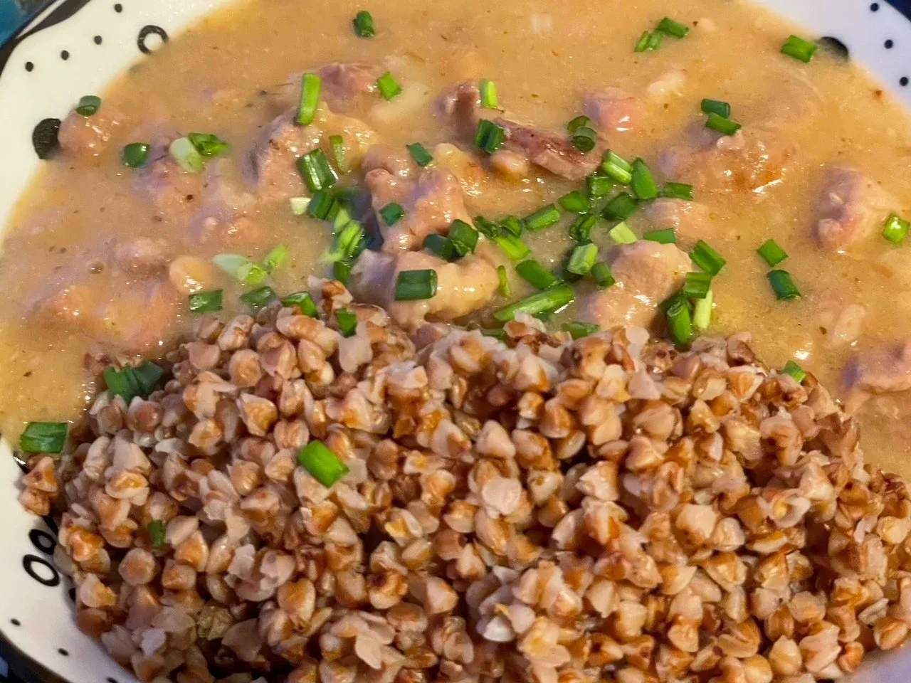 Sos z patelni po smażeniu mięsa