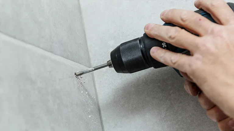 wiercenie w gresie na mokro i na sucho porównanie