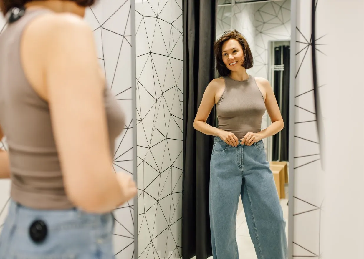 damska tabela rozmiar&oacute;w spodni 34, kobieta mierząca spodnie